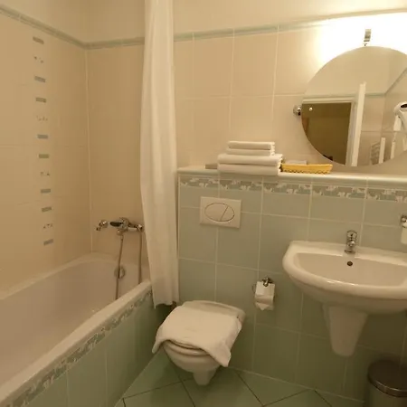 Hotel Garni 1.plavebni