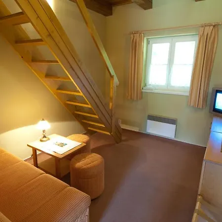 Garni 1.plavebni Hotel