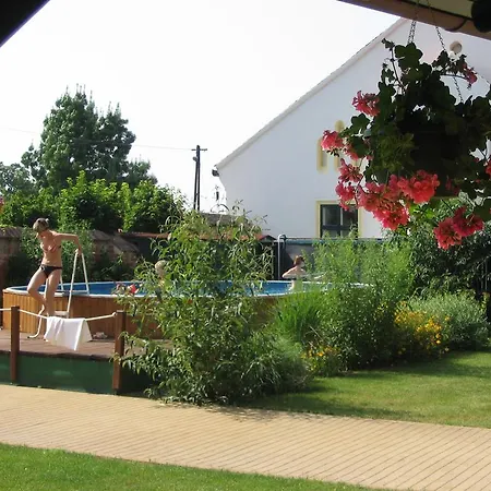 Hotel Garni 1.plavebni *