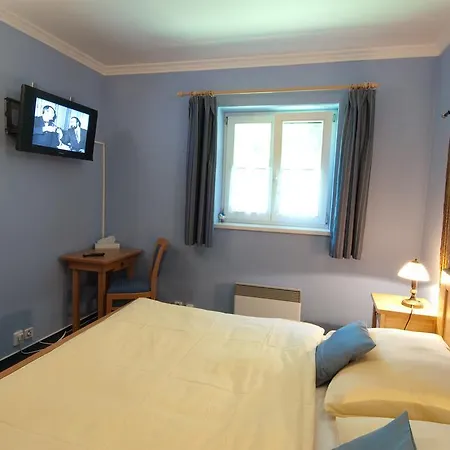 Hotel Garni 1.plavebni *