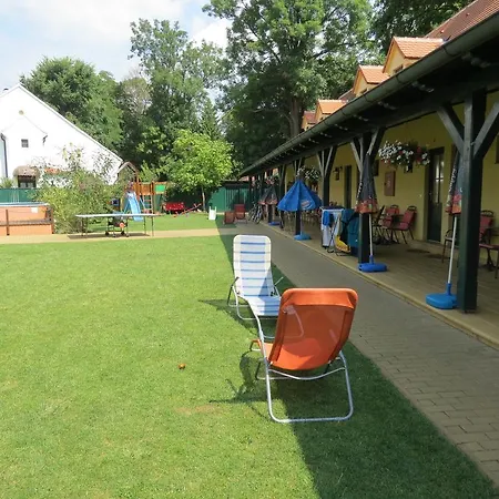Garni 1.plavebni Hotel