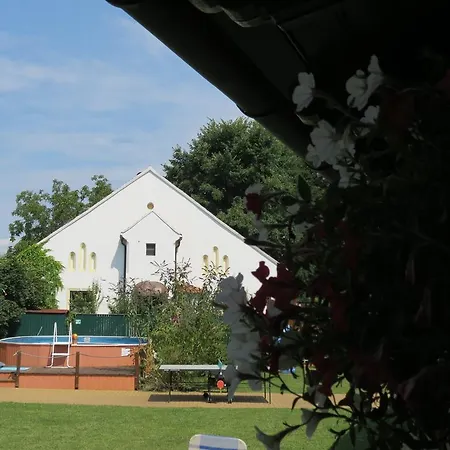 Hotel Garni 1.plavebni *